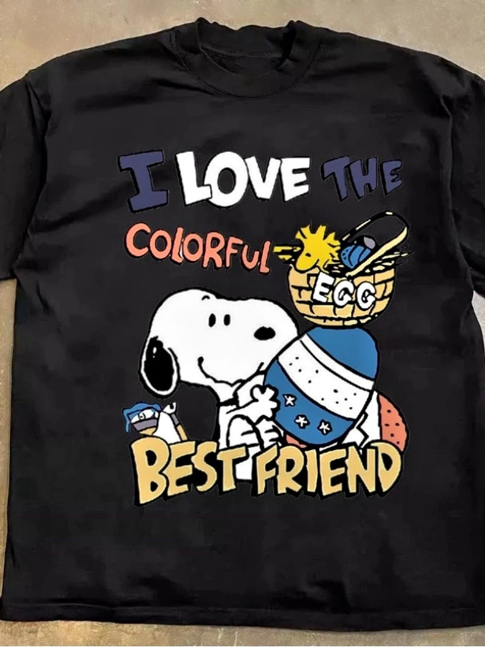 Snoopy “I Love the Colorful Egg Best Friend” Graphic Tee in Black